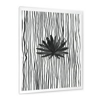 DesignArt 'crno -bijela prugana pod tropskom lišću III' Moderni uokvireni umjetnički tisak